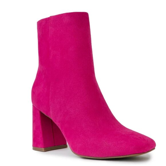 Sugar Shoes - Sugar Booties Suede in bright Pink size 6